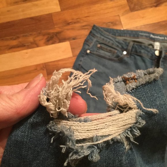 NWT medium wash, raw hem plus size jeans - Picture 3 of 7
